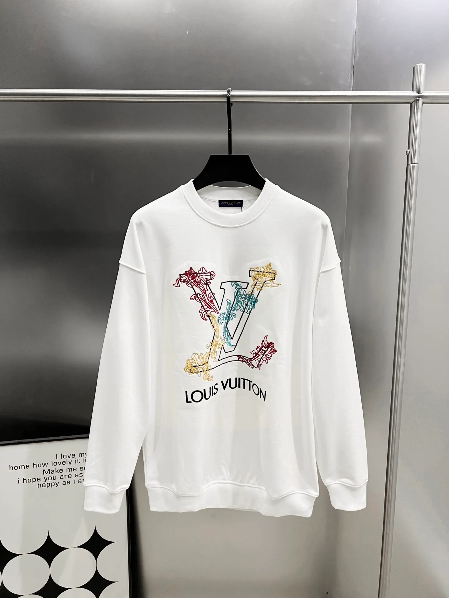 🅿️290 1v Louis* 2025 autumn and winter new style, customized 430g double yarn fabric, round neck long-sleeved sweatshirt, classic three-dimensional embroidery design, high-end version! The same loose version for men and women S M L XL XXL five sizes color black white